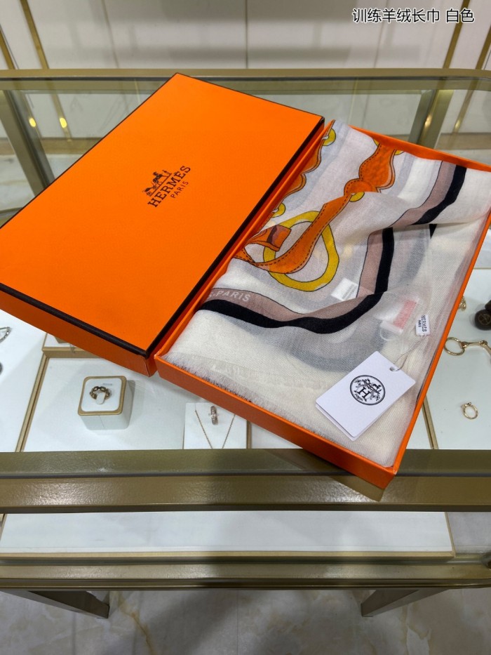 Streetwear Scarf Hermes 329684 SIZE:110*200cm