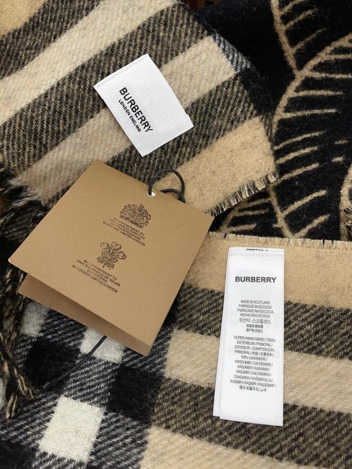 Streetwear Scarf BURBERRY 329736 size:45*210cm