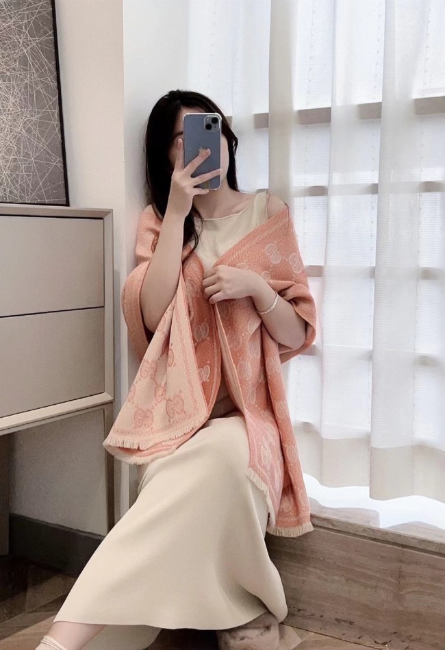 Streetwear Scarf GUCCI 329650 SIZE:45*195cm