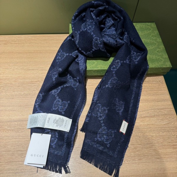 Streetwear Scarf GUCCI 329651 SIZE:45*195cm