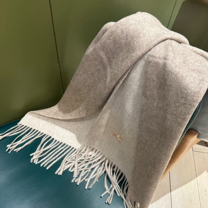 Streetwear Scarf BURBERRY 329645 size：210*36cm