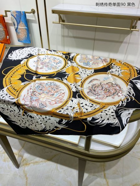 Streetwear Scarf Hermes   329623 size：90cm*90cm