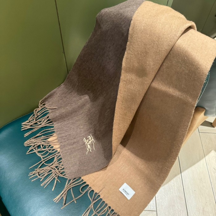 Streetwear Scarf BURBERRY 329647 size：210*36cm