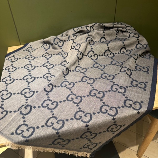 Streetwear Scarf GUCCI 329641 SIZE:210*70cm