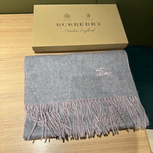 Streetwear Scarf BURBERRY 329648 size：210*36cm