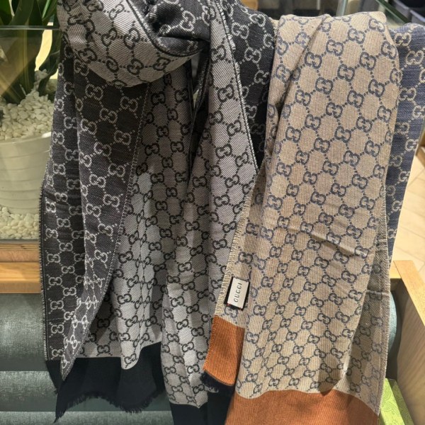 Streetwear Scarf GUCCI 329642 SIZE:66*200cm