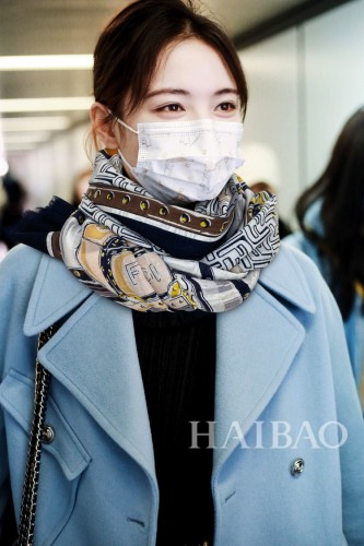 Streetwear Scarf FENDI 329620 SIZE:200*110 cm