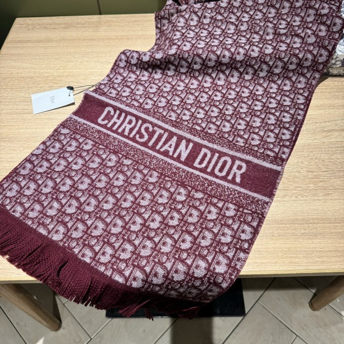 Streetwear Scarf Dior 329653 SIZE:180*35cm