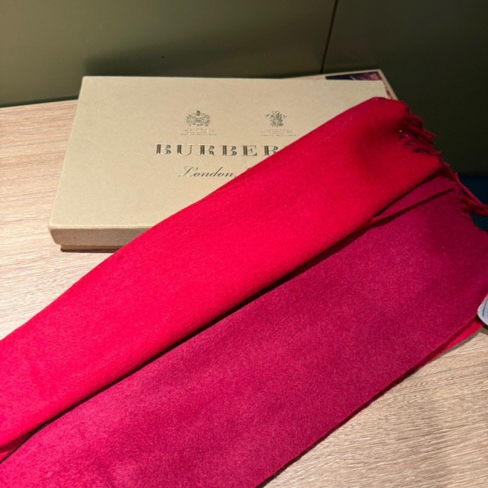 Streetwear Scarf BURBERRY 329646 size：210*36cm