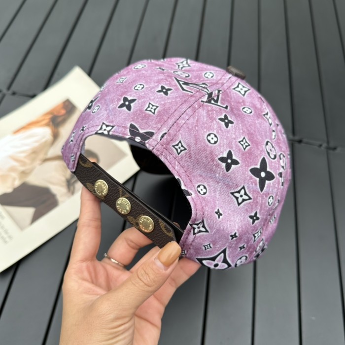 Streetwear Hat LV 329558