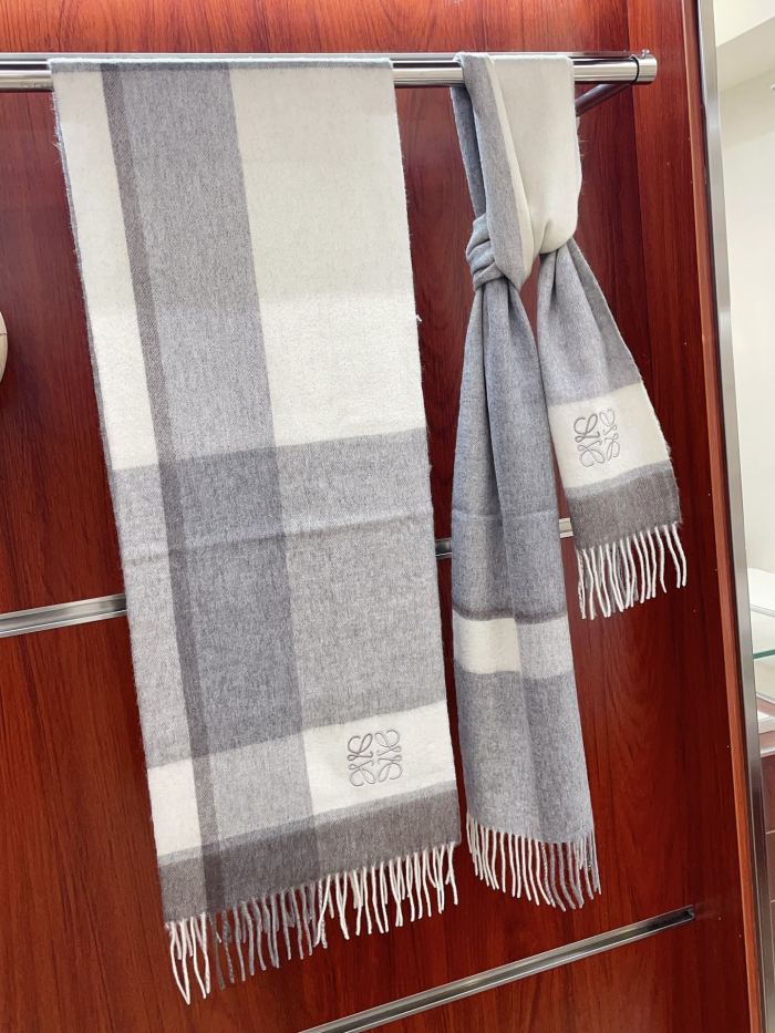 Streetwear Scarf Loewe 329595 SIZE:35 x 180cm