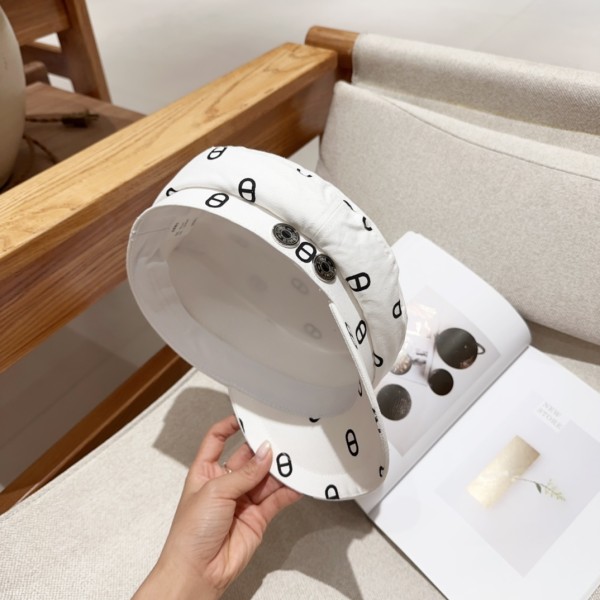 Streetwear Hat Celine 329566