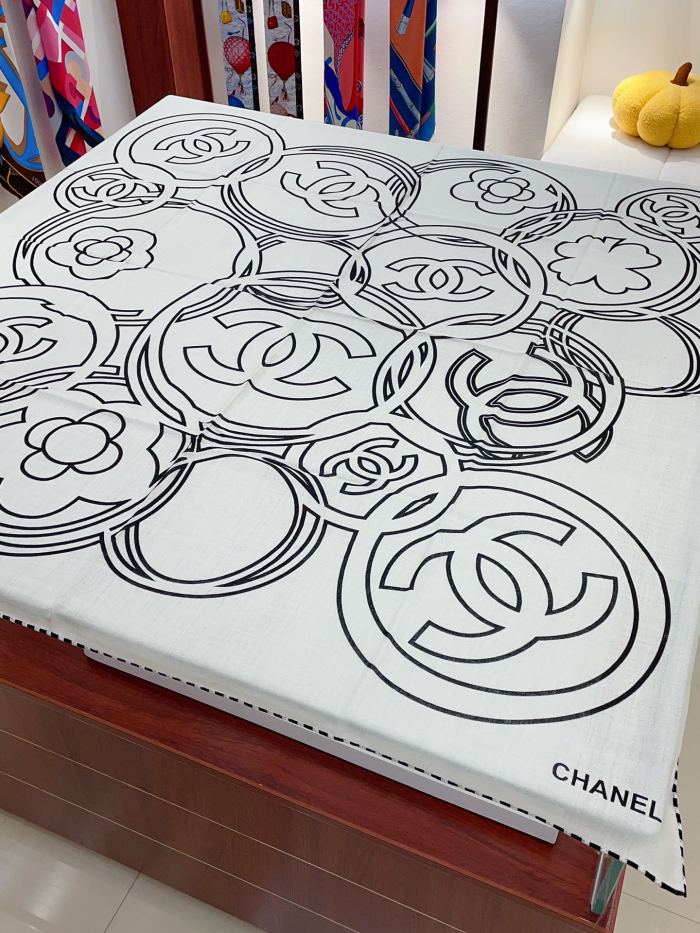 Streetwear Scarf CHANEL 329529 size：140*140cm