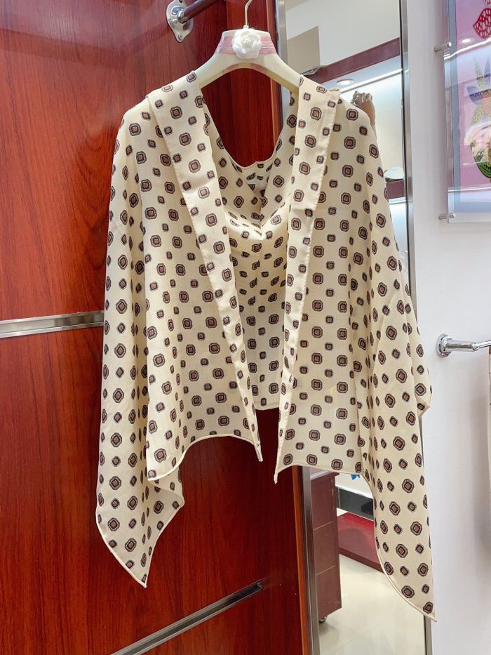 Streetwear Scarf CELINE 329590 size:60*190cm