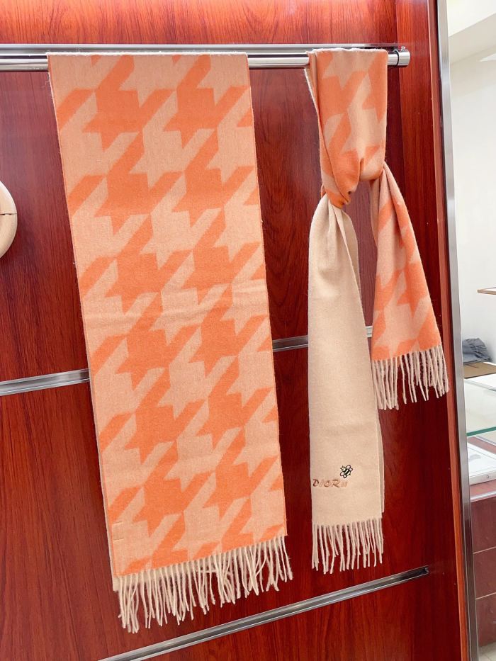 Streetwear Scarf Dior 329599 SIZE:35*180cm