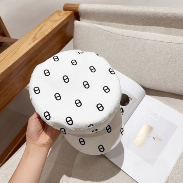 Streetwear Hat Celine 329566