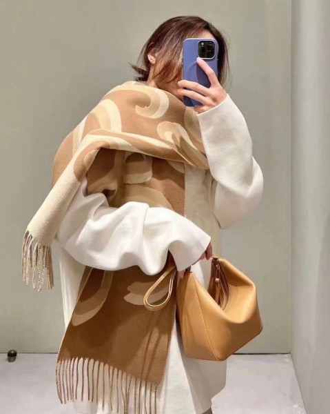 Streetwear Scarf Loewe 329584 SIZE:27X190cm