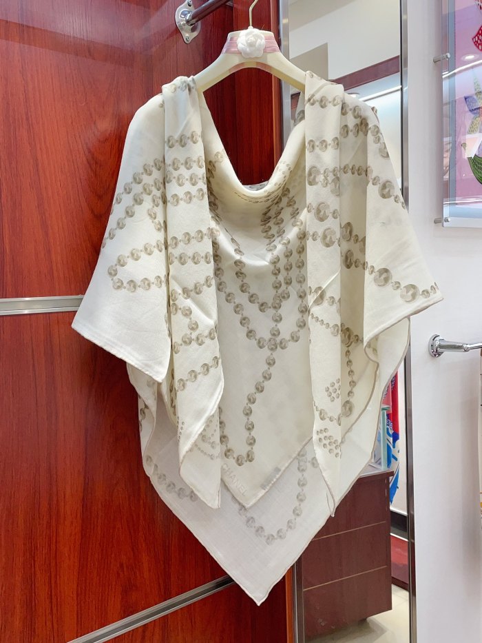 Streetwear Scarf CHANEL 329577 size：140*140cm
