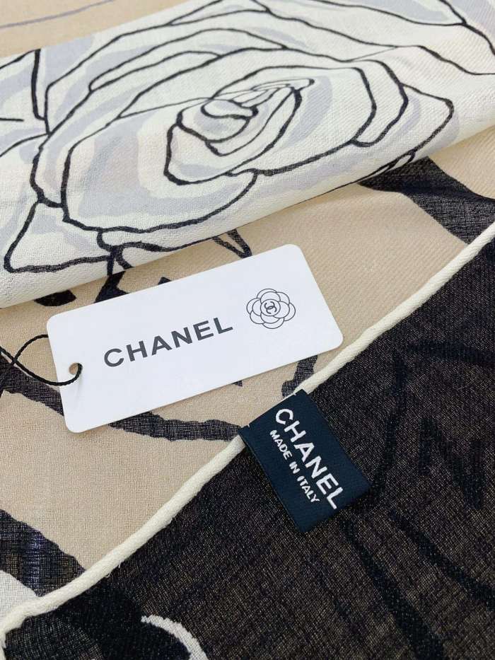 Streetwear Scarf CHANEL 329588 size：140*140cm