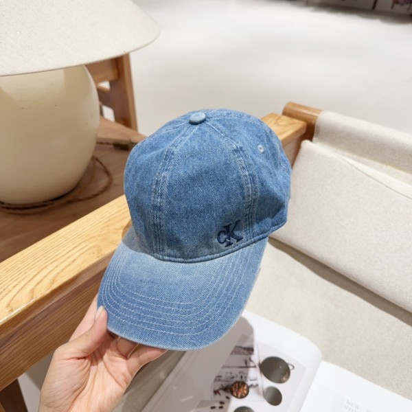 Streetwear Hat Calvin Klein 329563