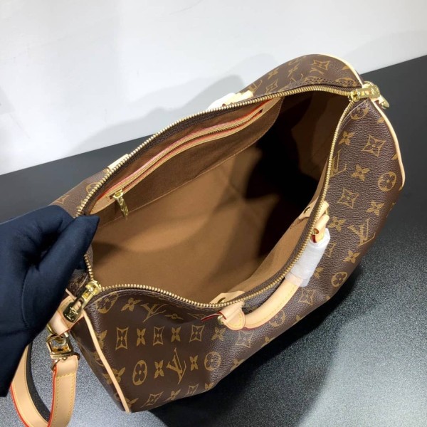 Handbag LOUIS VUITTON m41111 size 35*23*18cm