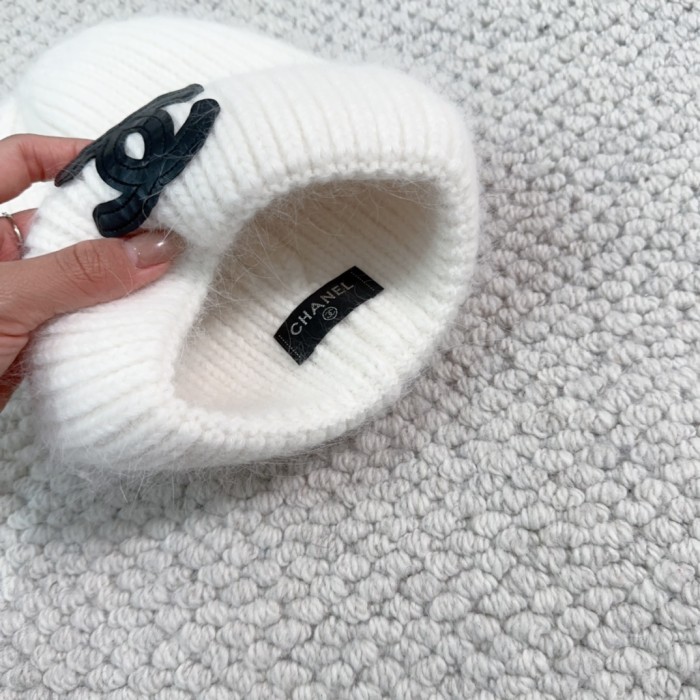 Streetwear Hat Chanel 329549