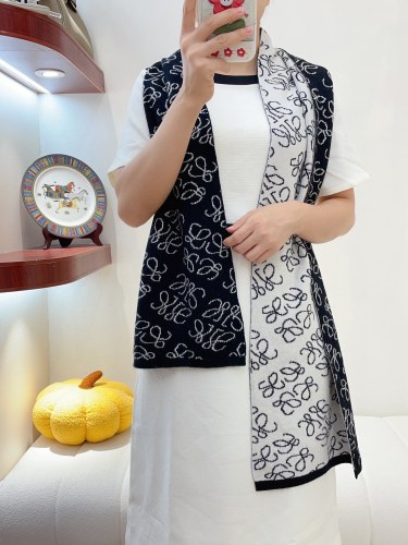 Streetwear Scarf Loewe 329581 SIZE:30*190cm