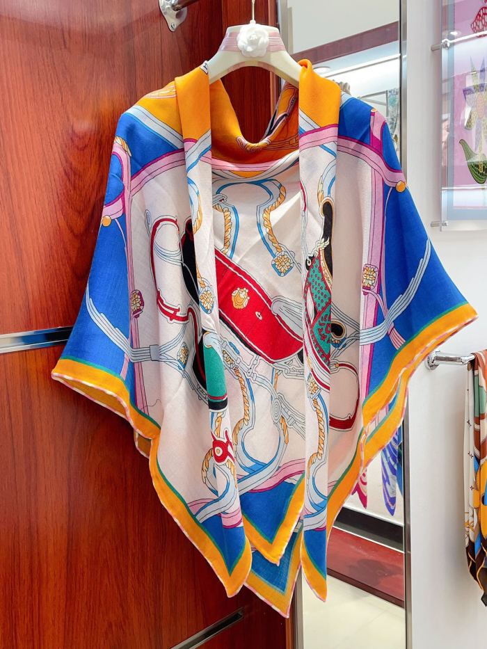 Streetwear Belt Hermes 329515 size:140cm*140cm