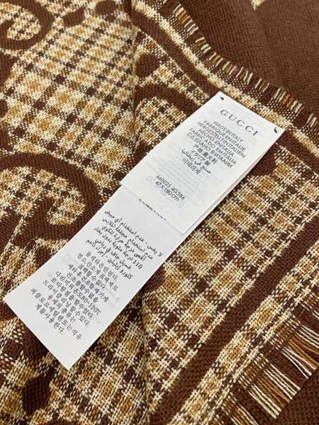 Streetwear Scarf GUCCI 329503 SIZE:47x 180cm
