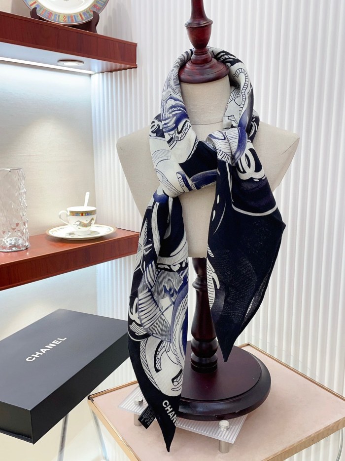 Streetwear Scarf CHANEL 329518 size：90*90cm