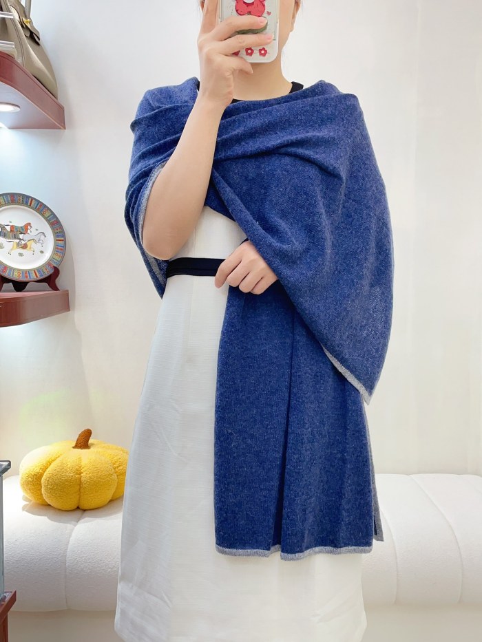 Streetwear Scarf CHANEL 329524 size：80*200cm