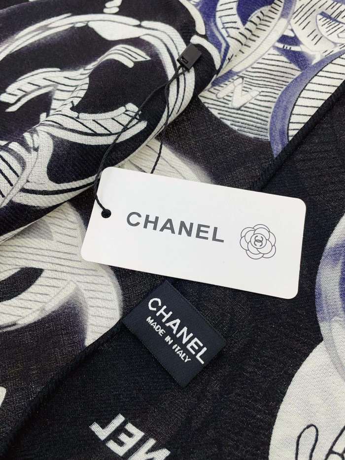 Streetwear Scarf CHANEL 329518 size：90*90cm