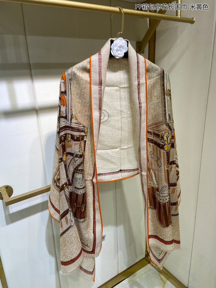 Streetwear Scarf FENDI 329467 SIZE:65*185cm