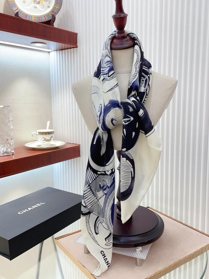 Streetwear Scarf CHANEL 329519 size：90*90cm