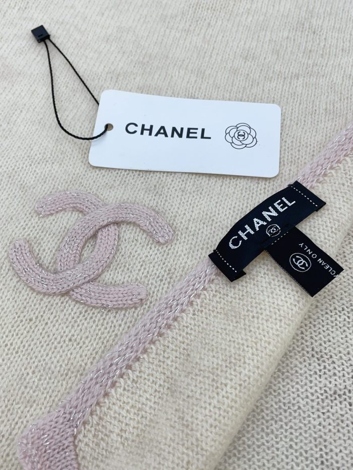 Streetwear Scarf CHANEL 329525 size:80*200cm