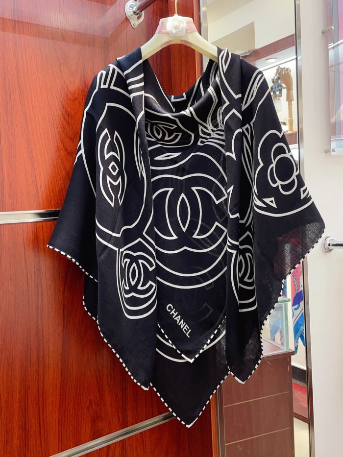 Streetwear Belt CHANEL 329528 size:140*140cm