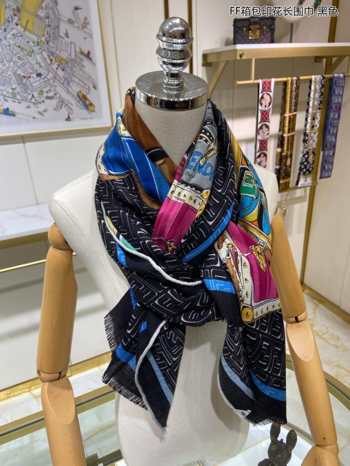 Streetwear Scarf FENDI 329466 SIZE:65*185cm