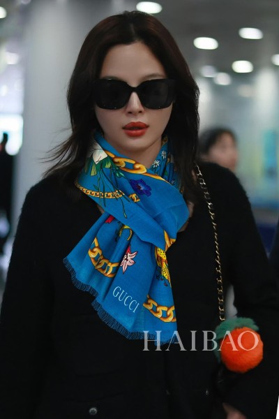 Streetwear Scarf GUCCI 329479 size:65*180CM