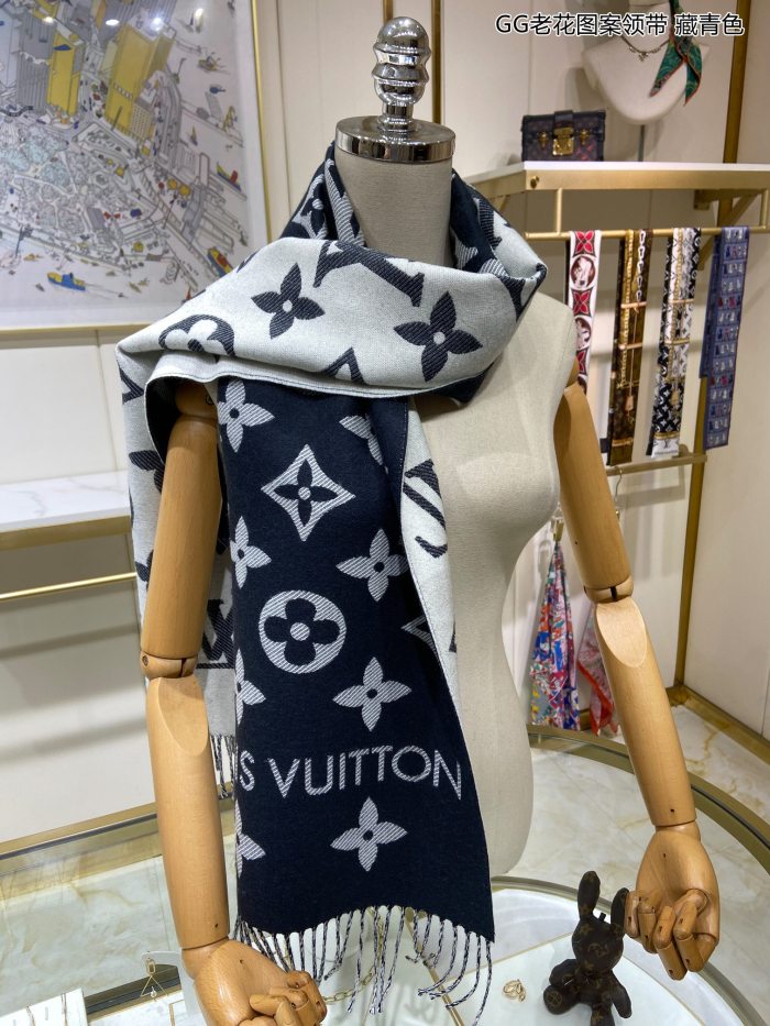 Streetwear Scarf LV  329470 SIZE:180*34cm