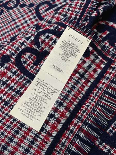 Streetwear Scarf GUCCI 329502 SIZE:47x 180cm