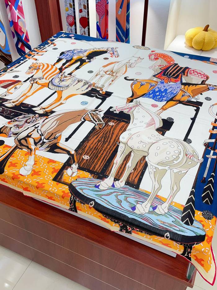 Streetwear Belt Hermes 329508 size:140cm*140cm