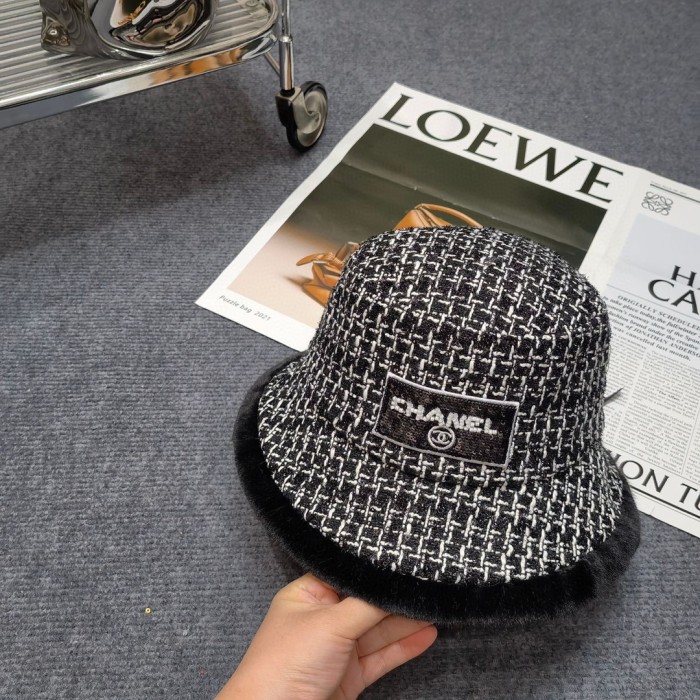Streetwear Hat LOEWE 329420