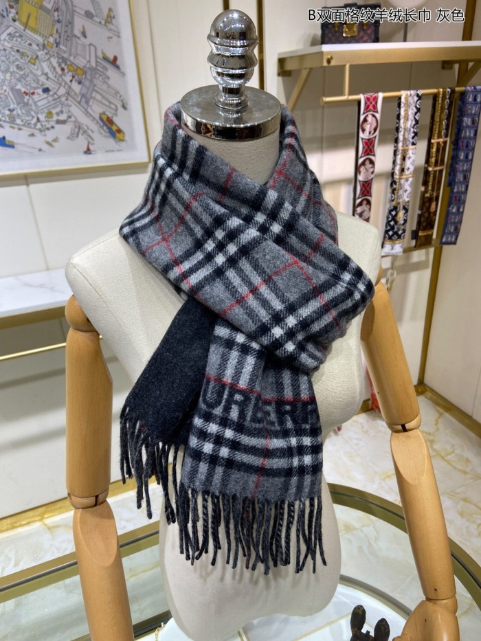 Streetwear Scarf BURBERRY 329455 size：30*168cm