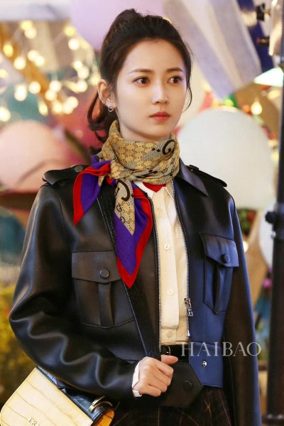 Streetwear Scarf GUCCI 329434 SIZE:90cm*90cm