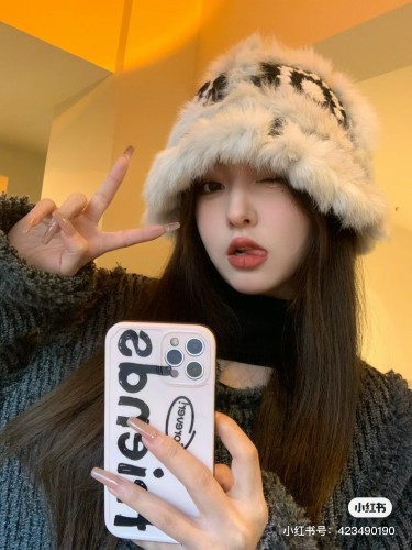 Streetwear Hat Gucci 329415