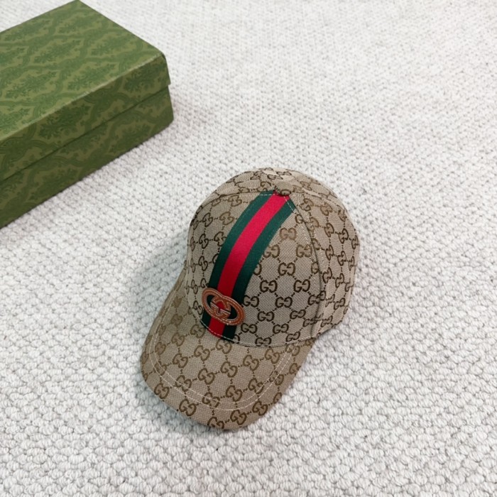 Streetwear Hat Gucci 329348