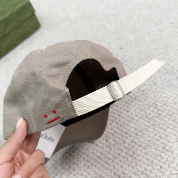 Streetwear Hat Gucci 329343 