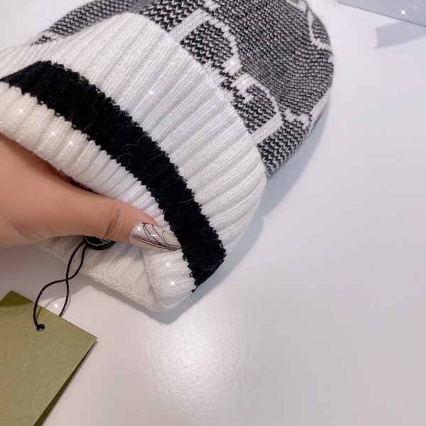 Streetwear Hat Gucci 329385