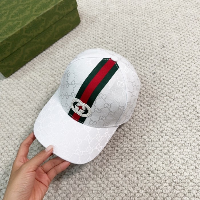 Streetwear Hat Gucci 329349