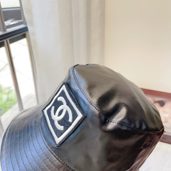 Streetwear Hat Chanel 329378